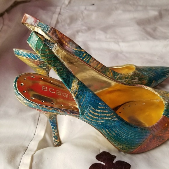BCBG heels, multi color - Picture 2 of 4